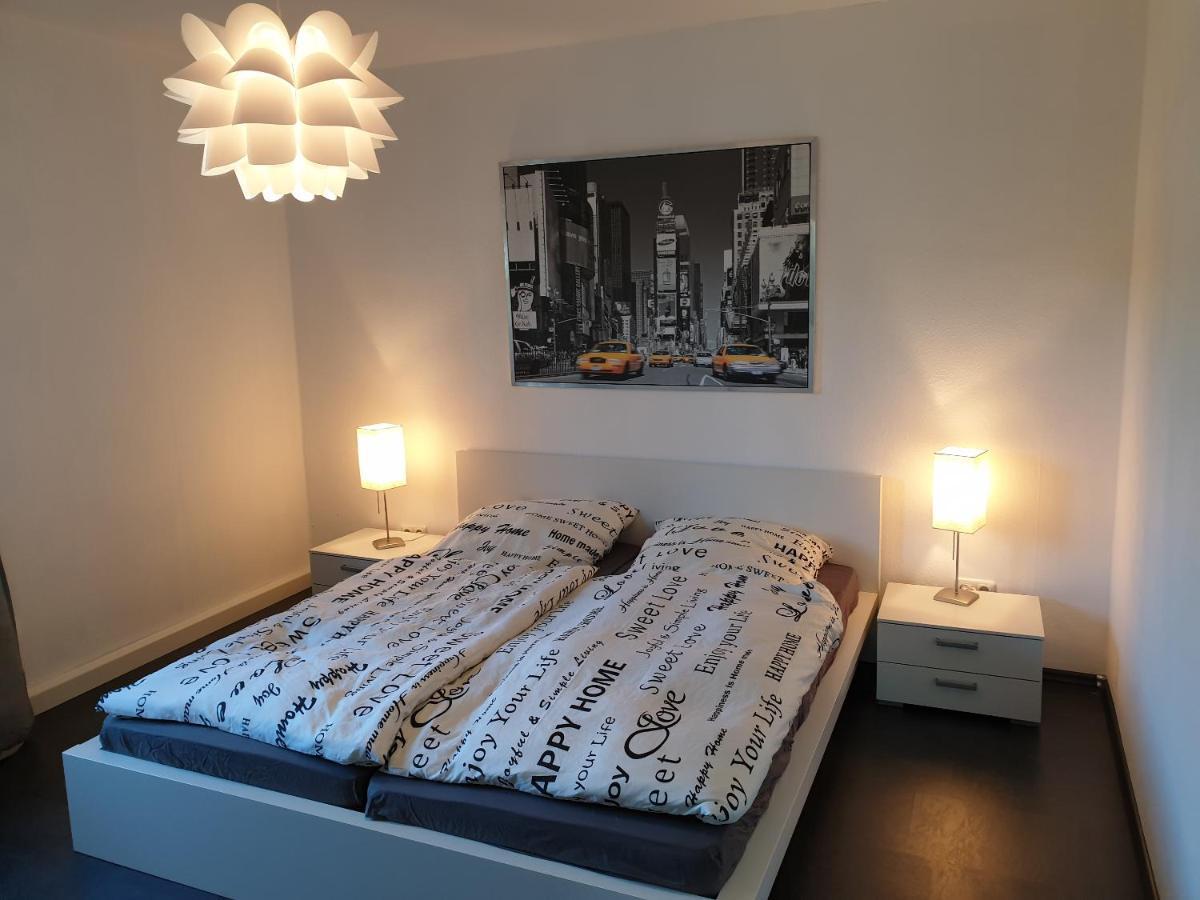 Andinas Ferienwohnung In Ruhiger Lage Direkt Am Wald ヴィルンスドルフ エクステリア 写真